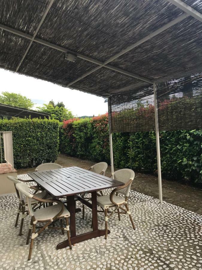 Casa Vacanze "Casale Al Pino" Riparbella Luaran gambar